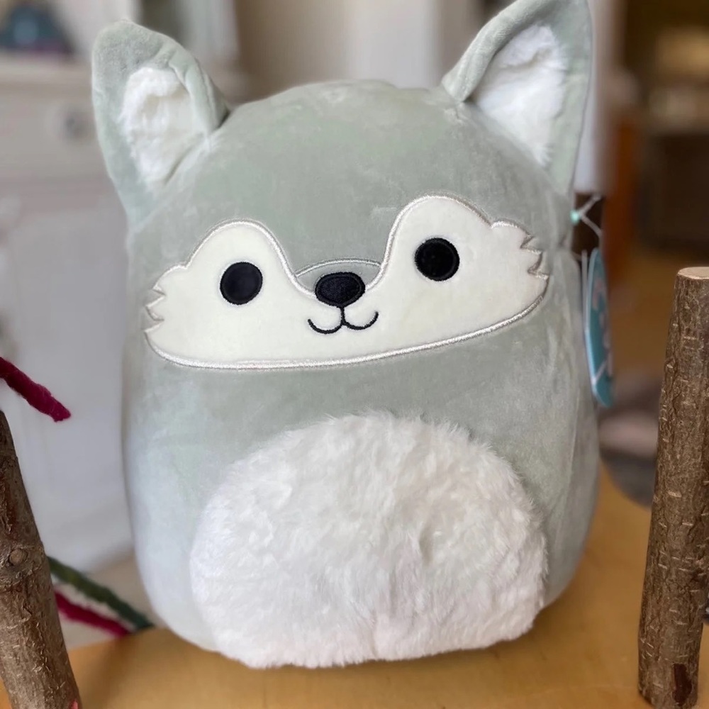 Squishmallow Oakley the Fox 11" NWT